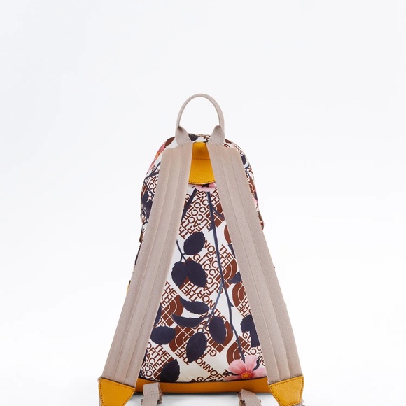 Gucci x The North Face Medium Backpack - Picture 3 of 5